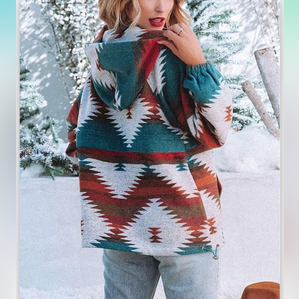 Aztec Patterned Hooded Sweater - Picture 3 of 11